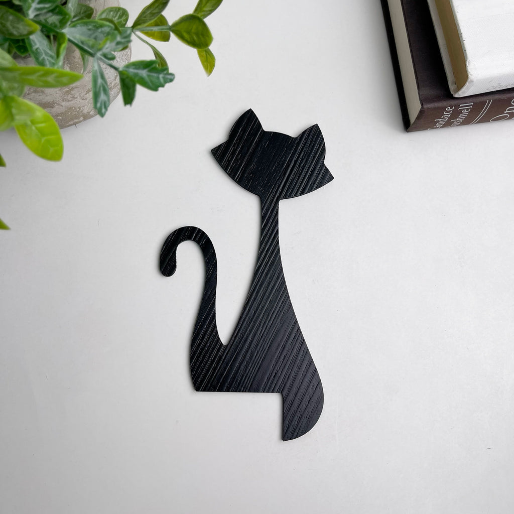 Retro Cat Sitting Door Topper