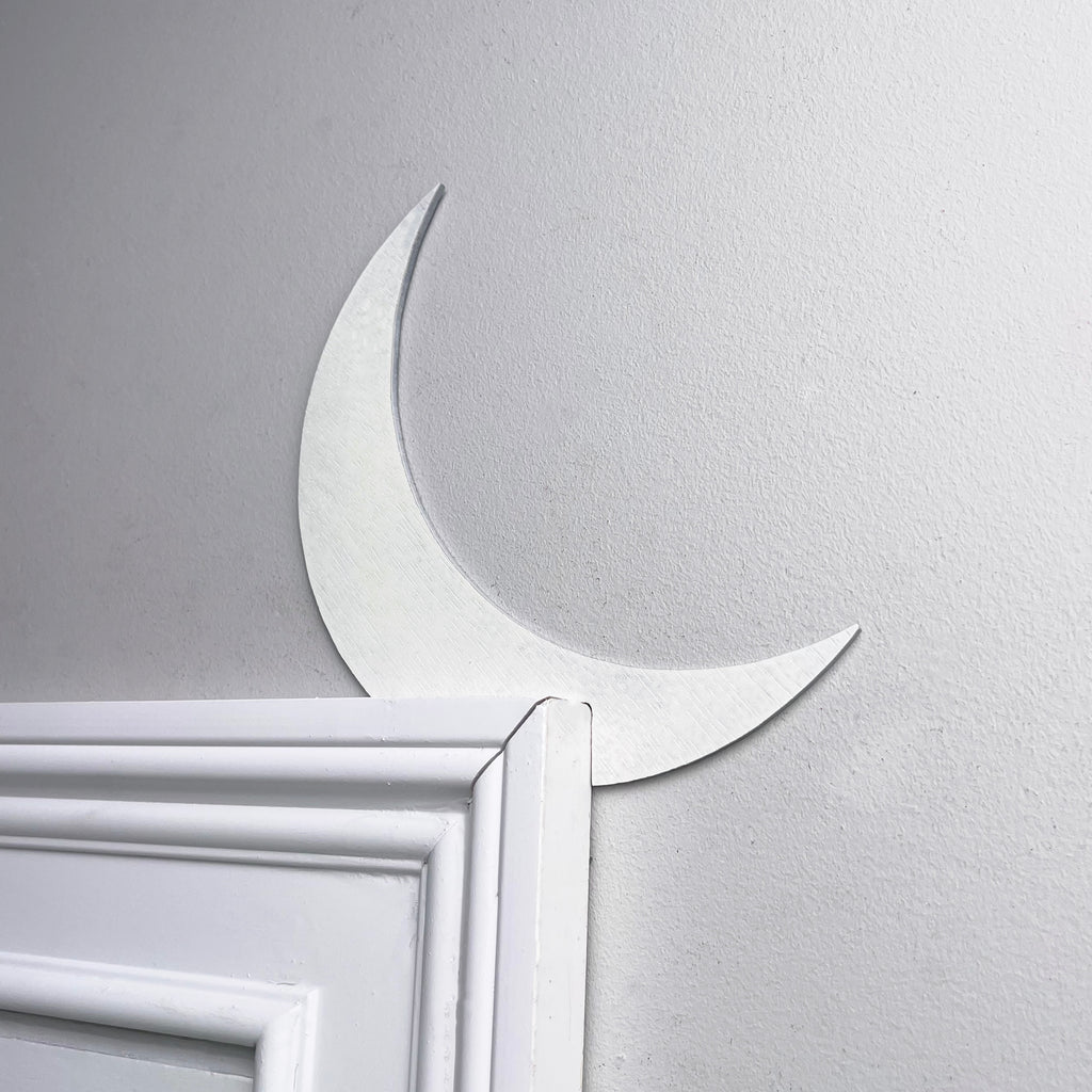 Glow in the Dark Moon Door Topper