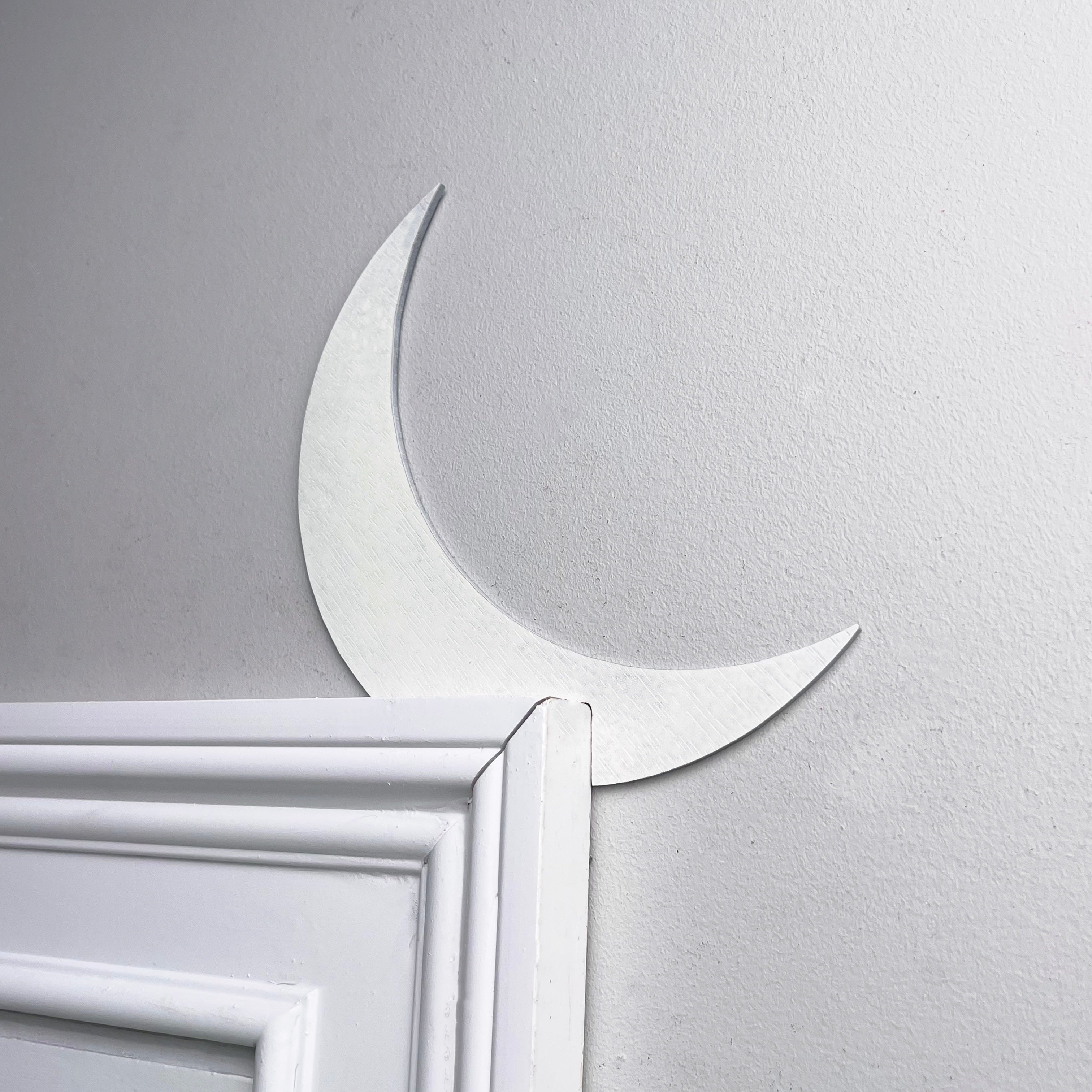 Glow in the Dark Moon Door Topper